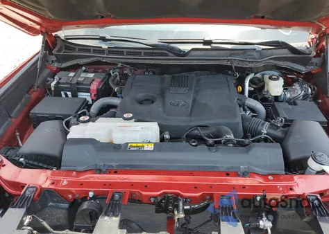 2025 Toyota Tundra Crewmax Limited z USA, uszkodzony, nr VIN 5TFJA5DBXSX274391